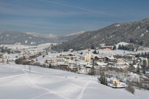 Bell Tours busreizen • Skireis Oostenrijk krokusvakantie 2019